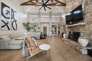 917 Challenger, Lakeway, TX 78734 - Photo 6