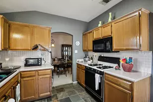 1300 Tetbury Ln, Austin, TX 78748 - Photo 12