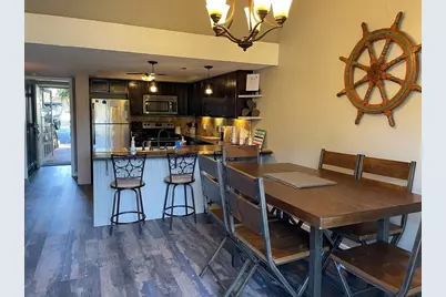 329 Venture Boulevard S, Point Venture, TX 78645 - Photo 4