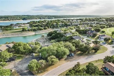 329 Venture Boulevard S, Point Venture, TX 78645 - Photo 16