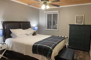 329 S Venture Blvd S, Point Venture, TX 78645 - Photo 6