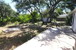 13203 Stillforest St, Austin, TX 78729 - Photo 20