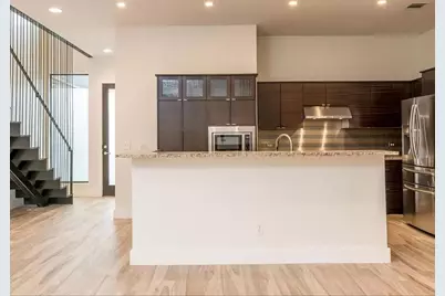 1907 W 30th Street #B, Austin, TX 78703 - Photo 4