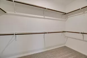 105 Saviano Rd, Hutto, TX 78634 - Photo 12