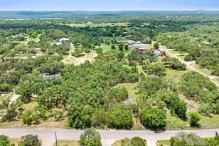 408 Rust Ranch Rd, Blanco, TX 78606 - Photo 2