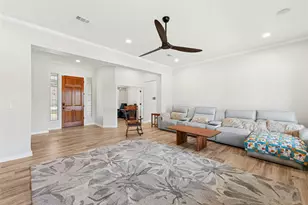 125 Crystal Springs Dr, Georgetown, TX 78633 - Photo 6