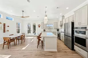 125 Crystal Springs Dr, Georgetown, TX 78633 - Photo 10