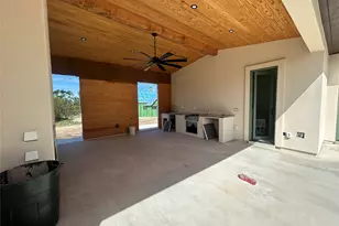 508 Kasen Cir, Liberty Hill, TX 78642 - Photo 34