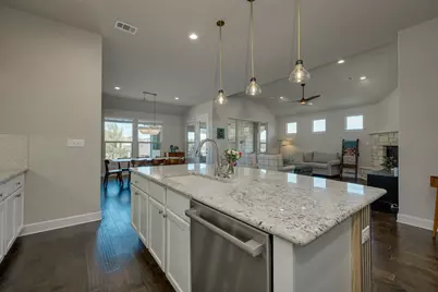 3300 Venezia View, Leander, TX 78641 - Photo 8