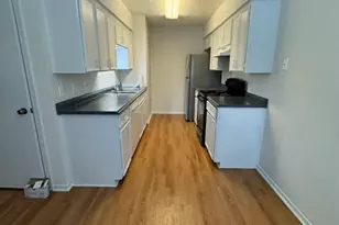 7000 Oak Meadow Cir, Austin, TX 78736 - Photo 16