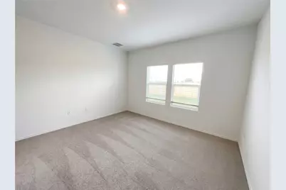 501 Vantage Drive, Hutto, TX 78634 - Photo 4