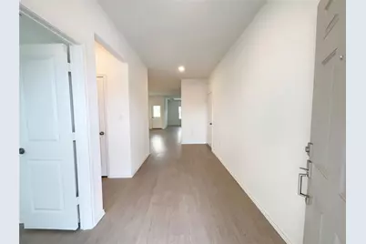 501 Vantage Drive, Hutto, TX 78634 - Photo 20