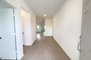 501 Vantage Dr, Hutto, TX 78634 - Photo 20