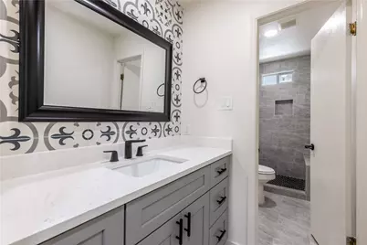 7601 West Gate Boulevard, Austin, TX 78745 - Photo 16