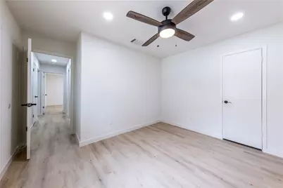 7601 West Gate Boulevard, Austin, TX 78745 - Photo 32