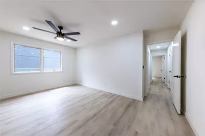 7601 West Gate Boulevard, Austin, TX 78745 - Photo 20