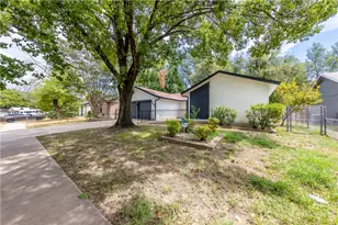 7601 West Gate Blvd, Austin, TX 78745 - Photo 4