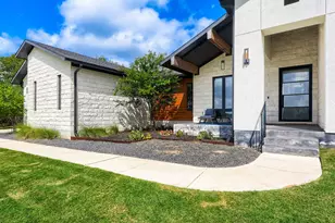 200 Quarter Horse Ln, Driftwood, TX 78619 - Photo 2