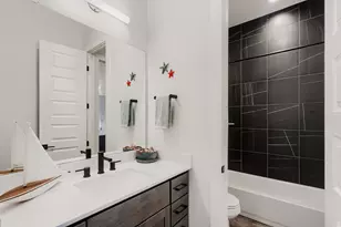 200 Quarter Horse Ln, Driftwood, TX 78619 - Photo 28