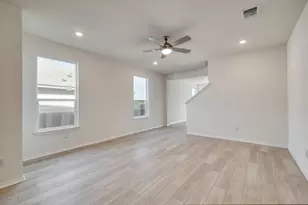 122 Lucky Texan Cv, Jarrell, TX 76537 - Photo 4