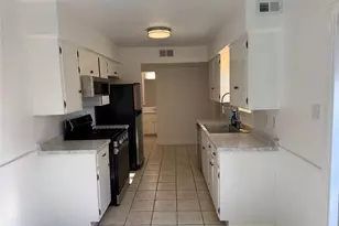 4701 Sagebrush Cir, Austin, TX 78745 - Photo 10