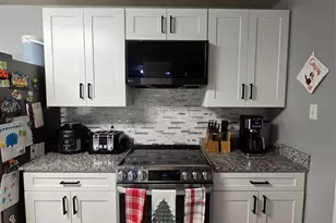 212 Druse Ln, Jarrell, TX 76537 - Photo 10