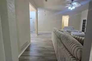 212 Druse Ln, Jarrell, TX 76537 - Photo 16