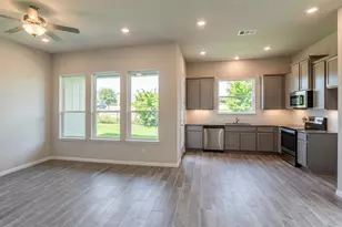 1015 Vista View Dr, Georgetown, TX 78626 - Photo 16
