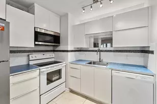 2404 Longview St, Austin, TX 78705 - Photo 1