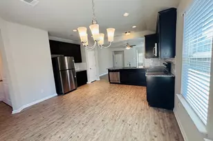 1320 Walden Pond Dr, Pflugerville, TX 78660 - Photo 4