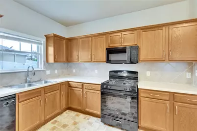 124 Joshua Tree Circle, Pflugerville, TX 78660 - Photo 10