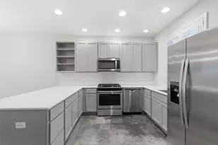 801 N Bluff Dr, Austin, TX 78745 - Photo 4