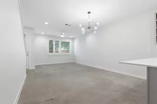 801 N Bluff Dr, Austin, TX 78745 - Photo 8