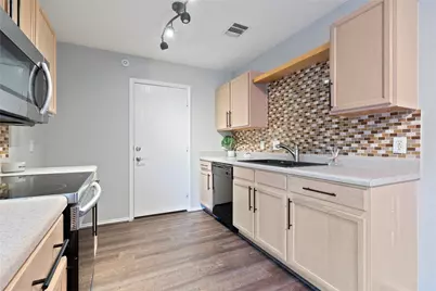 8609 Claude Court, Austin, TX 78747 - Photo 4