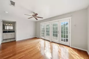 606 W Lynn St, Austin, TX 78703 - Photo 4