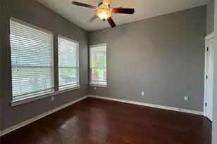 1925 Zach Scott St, Austin, TX 78723 - Photo 4