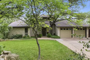2615 Deerfoot Trail, Austin, TX 78704 - Photo 2