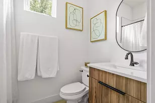 608 Brentwood St, Austin, TX 78752 - Photo 12
