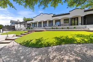 401 Rogart Dr, Spicewood, TX 78669 - Photo 2