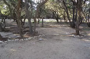 20700 Bonanza St, Lago Vista, TX 78645 - Photo 4