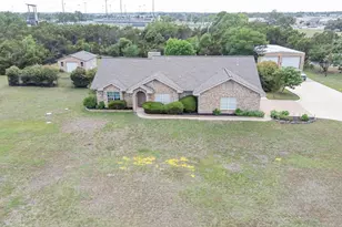 221 Breakaway Rd, Cedar Park, TX 78613 - Photo 4