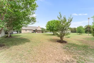 221 Breakaway Rd, Cedar Park, TX 78613 - Photo 8