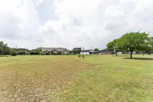 221 Breakaway Rd, Cedar Park, TX 78613 - Photo 10
