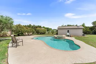 221 Breakaway Rd, Cedar Park, TX 78613 - Photo 12