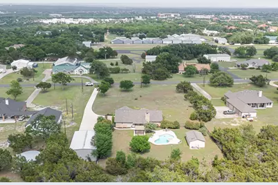 221 Breakaway Road, Cedar Park, TX 78613 - Photo 6