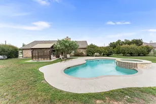 221 Breakaway Rd, Cedar Park, TX 78613 - Photo 12