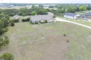 221 Breakaway Rd, Cedar Park, TX 78613 - Photo 6