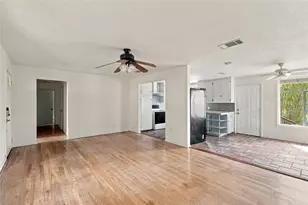 5200 Avon Pl, Austin, TX 78723 - Photo 10