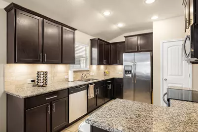 18400 Congaree Street, Pflugerville, TX 78660 - Photo 8