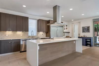 2201 E 9th Street, Austin, TX 78702 - Photo 8